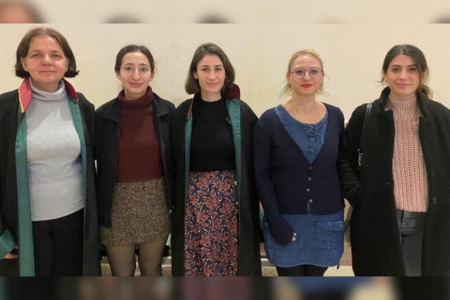 Taciz failinin isteğiyle tacizi haberleştiren gazeteci yargılanıyor