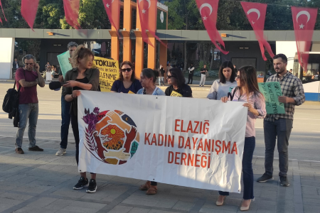 Elazığ Kadın Dayanışma Derneği: 'Okullara bir öğün ücretsiz, sağlıklı yemek verilsin'