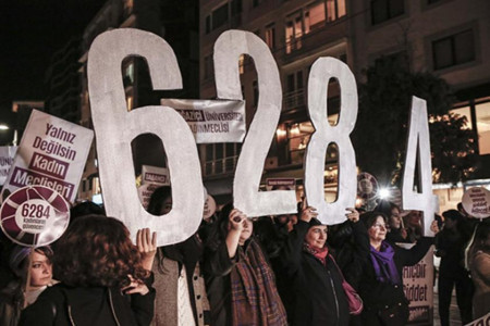 Şiddete uğradığı için 3 defa şikayetçi oldu, işlem yapılmadı: Benden önce karakoldan çıktığını öğrendim
