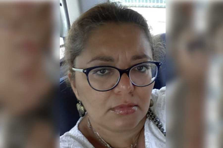 Paris’te kasiyer bir kadın salgından hayatını kaybetti