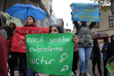 Gebze'de çocuğun istismarcısıyla evlendirilmesi onayına EMEP'ten tepki!
