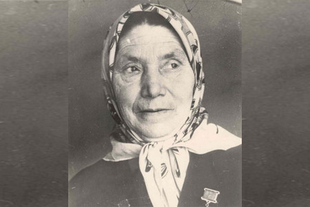 GÜNÜN KADINI: Banat Batırova