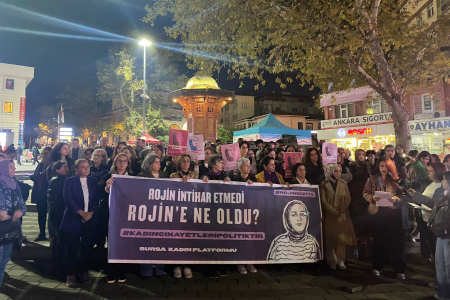 Bursa'da kadınlar Rojin Kabaiş için buluştu