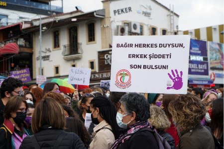 'Başı açık kız öğrenci istemiyorum' diyen müdür açığa alındı