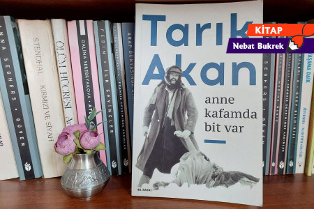 Bir Kitap: Anne Kafamda Bit Var