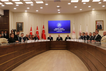 'Bu zam yapmak değil, cebimizden almak'
