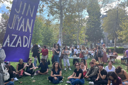 Kadınlar barış için Yoğurtçu Parkı'nda buluştu