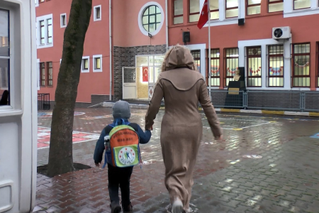 Çocuklara ‘ucuz işgücü olun’ diyorlar