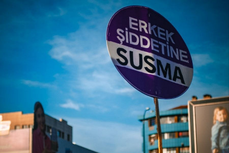Boşandığı erkeğin silahlı saldırısına uğrayan Havva: Dışarı çıkamıyorum korkuyorum