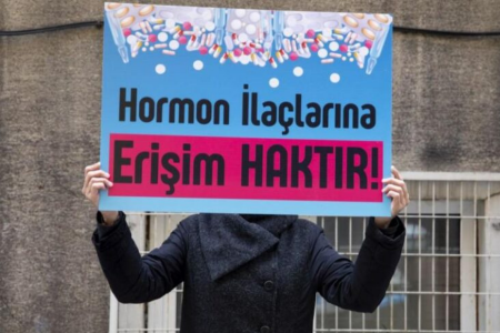 Sağlık Bakanlığı transların kullandığı hormon ilaçlarına kısıtlama getirdi