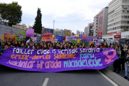 Kadınlar İstanbul'da katledilen İlknur Uzunel ve Ayşenur Halil için buluşacak