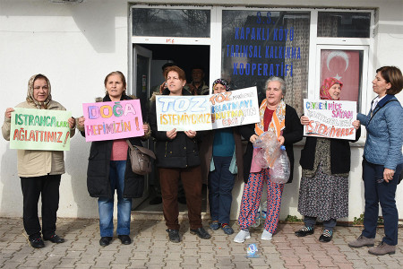 GÜNÜN İSYANI: Kapaklı köyü kadınları taş ocağı istemiyor