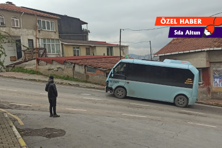 Gülensu'da kadınlar ulaşım hakkı için kolları sıvadı: ‘Ulaşım bizim için zulüm’