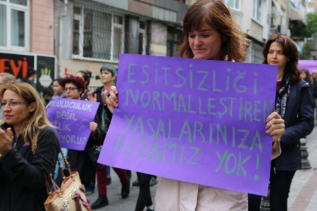 Cumhurbaşkanı yeni Anayasa çalışmaları için CHP ve DEM'e çağrı yaptı