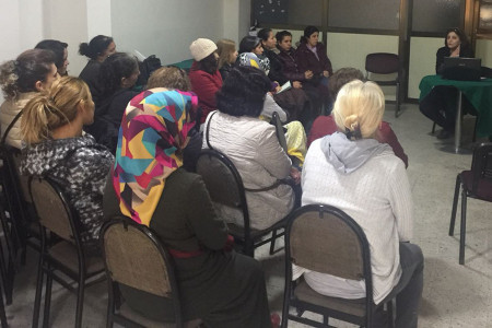 Okmeydanı’nda kadınlar çocuk istismarının nasıl önleneceğini konuştu