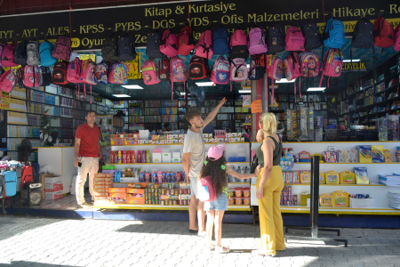 Çileğin adını bilmeyen çocukların ülkesi