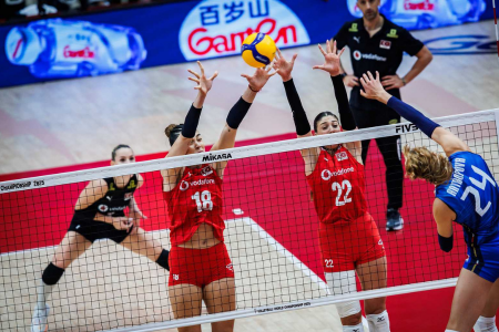 Türkiye A Milli Kadın Voleybol Takımı dünya ikincisi oldu