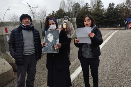 Doku ailesinin oturma eylemi 13. gününde: Mecliste araştırma komisyonu kurulsun
