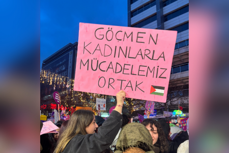 Tacize uğrayan göçmen kadın hakkında sınır dışı kararı