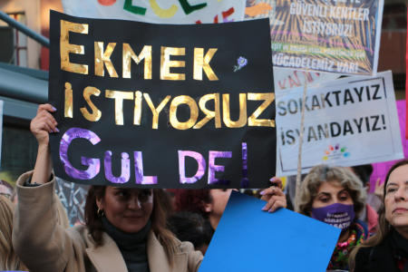 Kadının hayatına, her şeyine göz dikilmiş