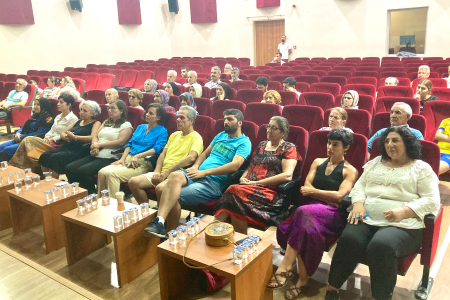 Karabağlar’da kadınlar konuştu: Eşitlik, özgürlük ve mücadele paneli