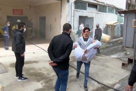 Bağcılar’da tekstil atölyesinde patlama: Bir kadın işçi yaralandı