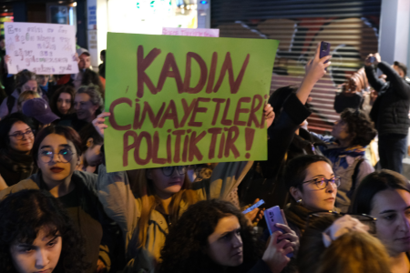 Türkiye Psikiyatri Derneği’nden çağrı: 'Kadınların yaşam hakkını koruyan yasal düzenlemeler eksiksiz ve etkin uygulanmalıdır'