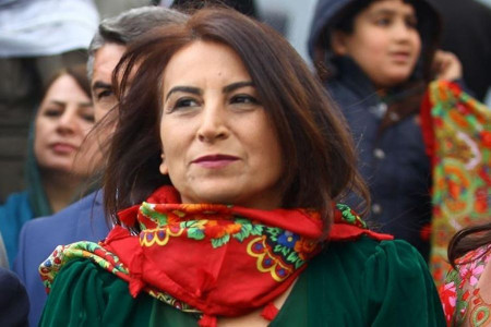 Aysel Tuğluk hastaneye kaldırıldı