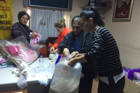 İktidar OHAL, halk ‘Dayanışma seferberliği’ dedi