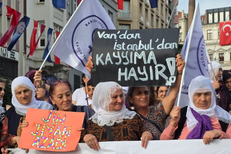 Komisyon, süreç ve barış tartışmaları: Barışın adı yoksa, emekçi kadınların sözü olmalı