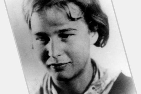 22 Aralık 1942 | Kızıl Şapel direniş örgütü kurucusu Libertas Schulze-Boysen öldürüldü